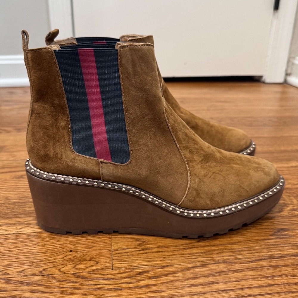 Cecelia New York Gemma Tan Suede Wedge Platform Boots Studded Welt Striped 9m